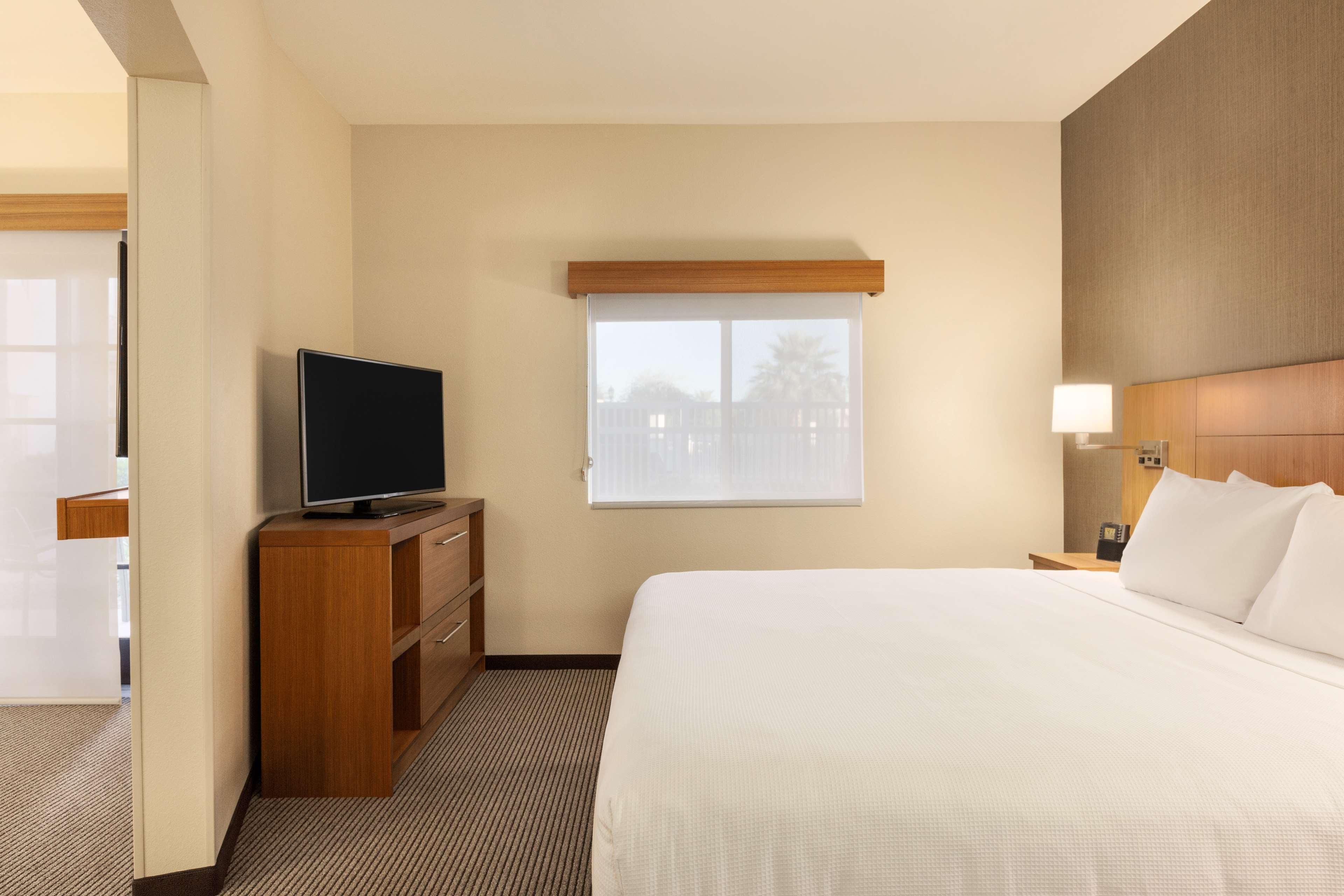 Hyatt Place Phoenix Chandler - Fashion Center Екстериор снимка