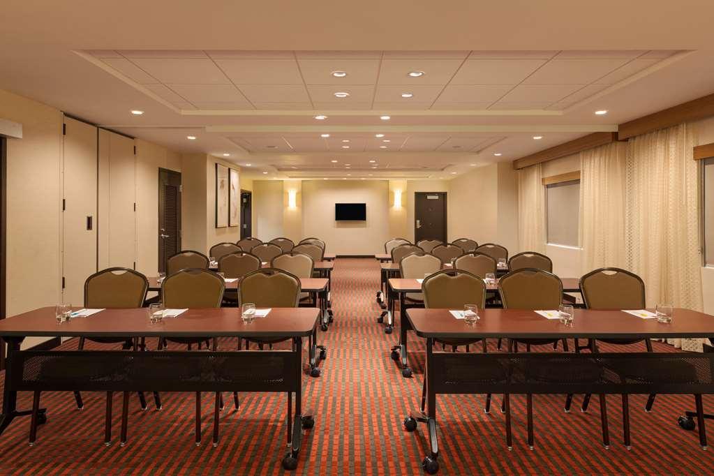 Hyatt Place Phoenix Chandler - Fashion Center Съоръжения снимка